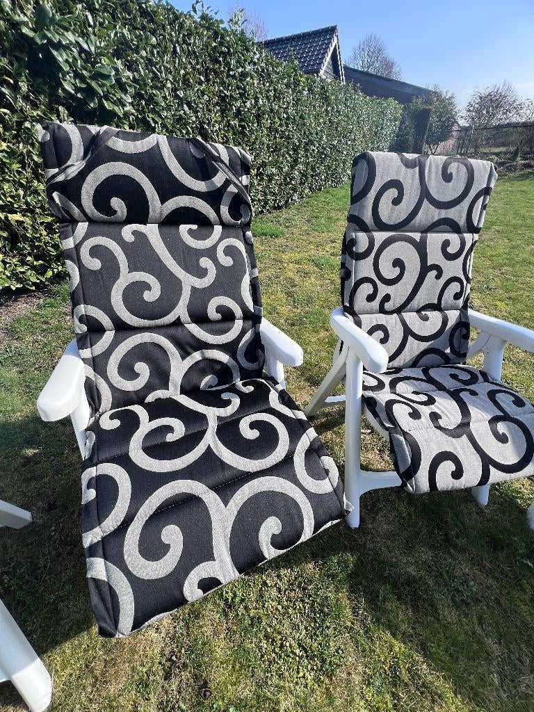 tuinstoel 4 st Texstyle zwart grijze tuinkussens als NW, Ophalen, Zo goed als nieuw, Kunststof, Verstelbaar