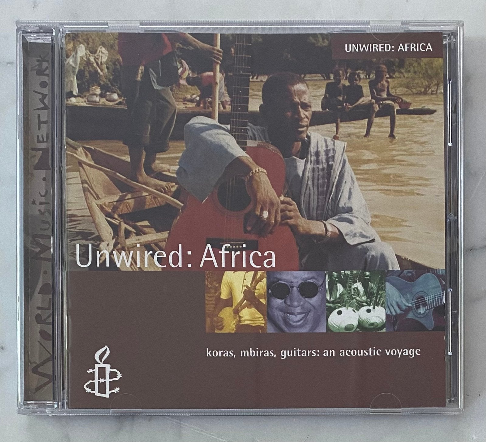 CD UNWIRED AFRICA ( 2000 / UK ), Gebruikt, Verzenden, Inclusief doosje, Verzamelalbum