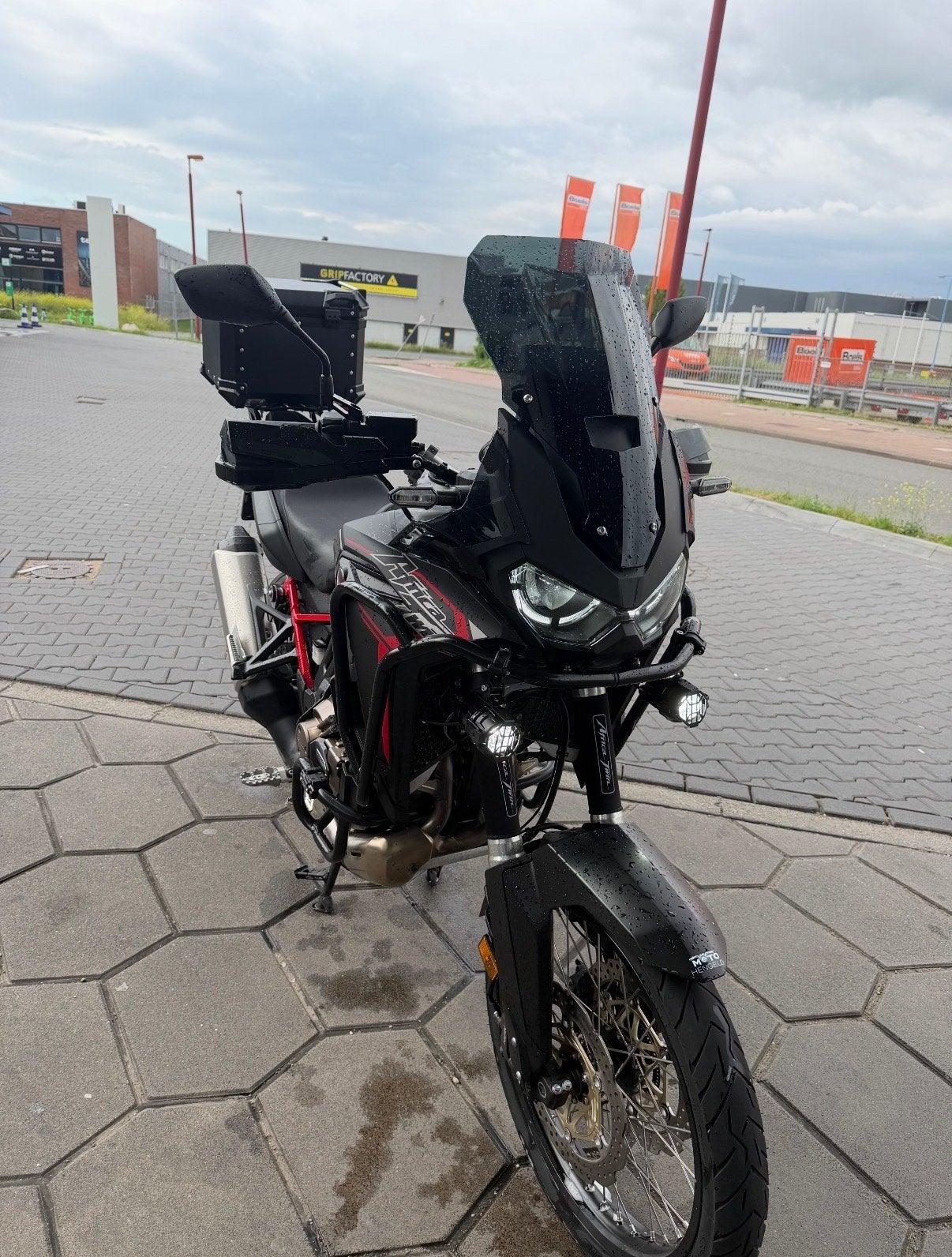 Honda Africa Twin 1100 DCT ABS - Recent Onderhoud, Motoren, Motoren | Honda, 2 cilinders, Occasion, Motorrijbewijs A, Particulier