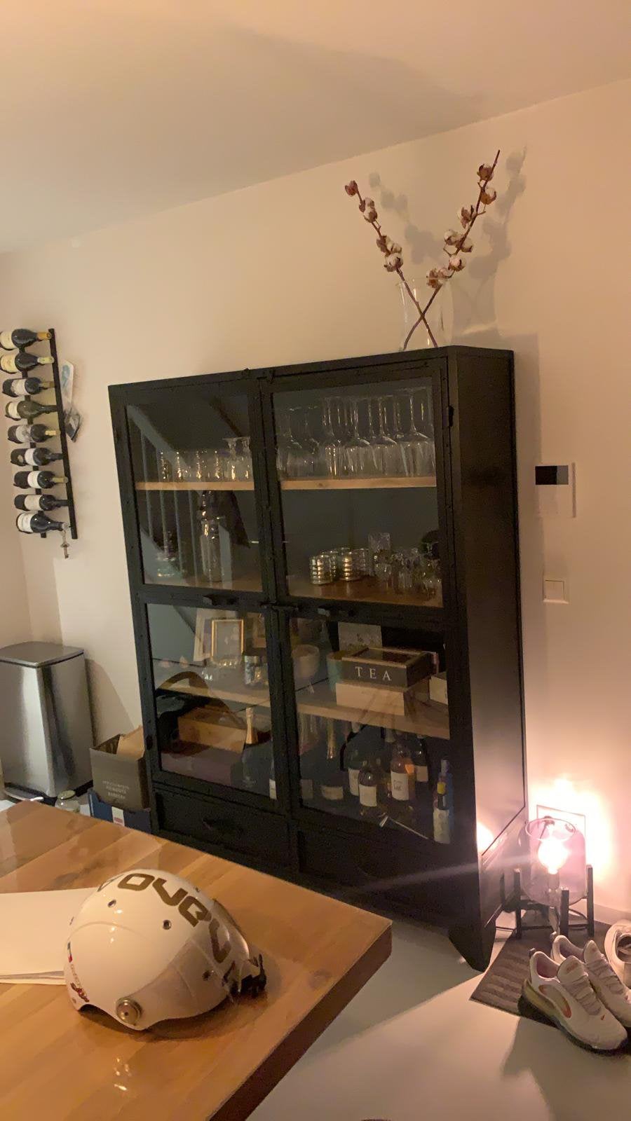 Stalen kast, met houten planken, Ophalen, 100 tot 150 cm, Met lade(s), Zo goed als nieuw
