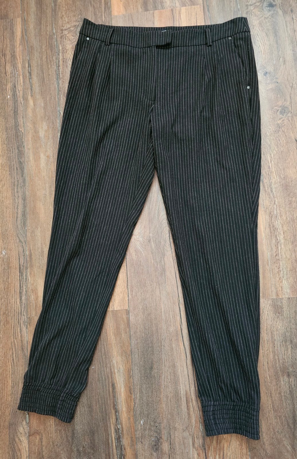Expresso prachtige zwart wit gestreepte broek mt 40 izgst, Ophalen of Verzenden, Zo goed als nieuw, Maat 38/40 (M), Zwart
