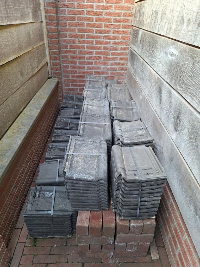 Dakpannen Tuile du Nord - 16 pakken à 11 stuks, Doe-het-zelf en Verbouw, Dakpannen en Dakbedekking, Gebruikt, Steen of Klei, Ophalen of Verzenden