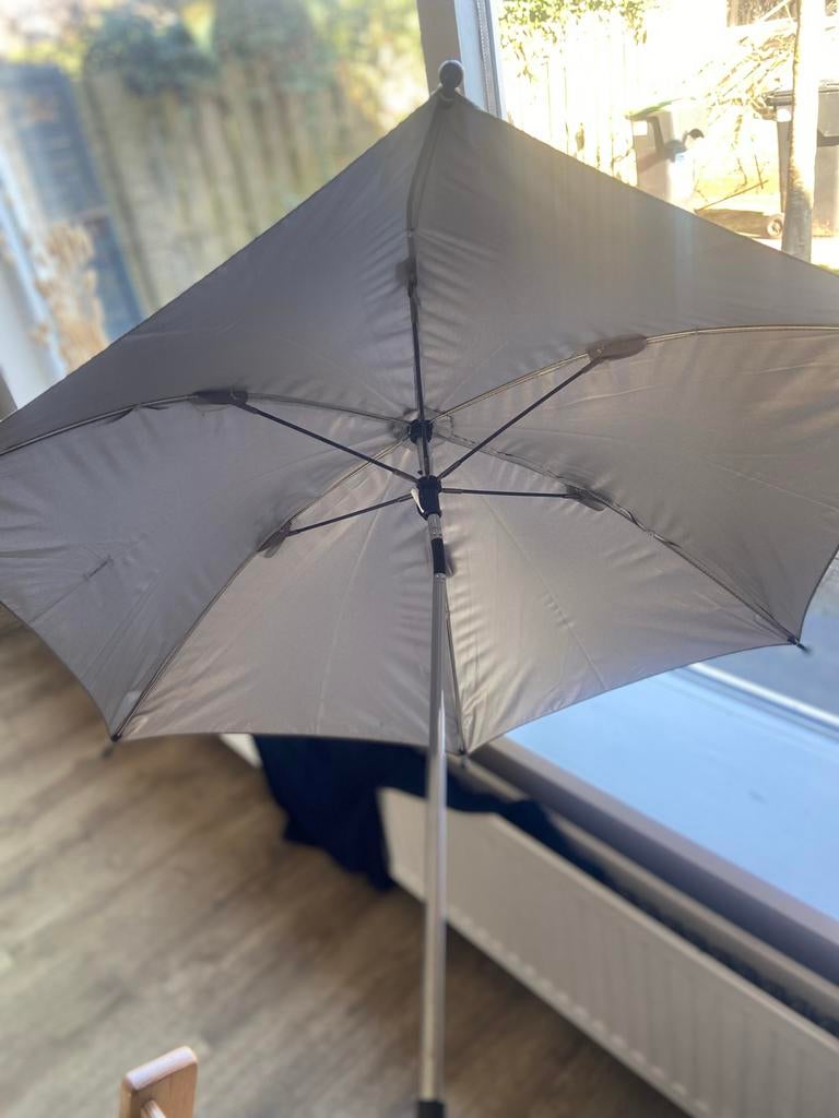 Universele parasol voor kinderwagen/buggy - Grijs, Ophalen, Zo goed als nieuw