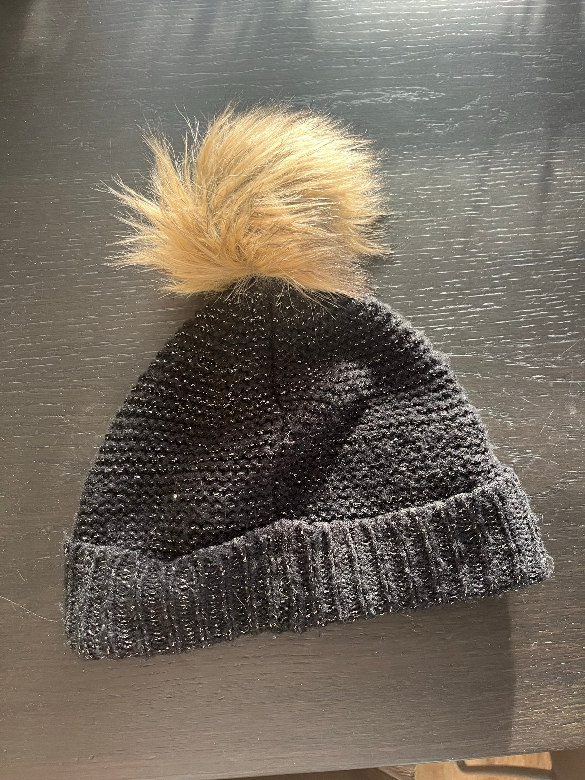 Barts Muts Zwart met Glim Gouddraadje en Bont Pompon, Ophalen of Verzenden, Gedragen, One size fits all