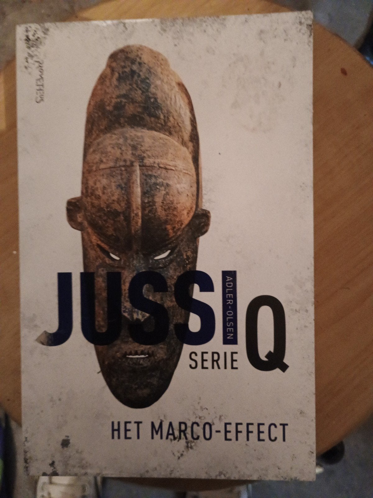 Jussi Adler-Olsen - Het marco-effect, Ophalen of Verzenden, Zo goed als nieuw, Jussi Adler-Olsen