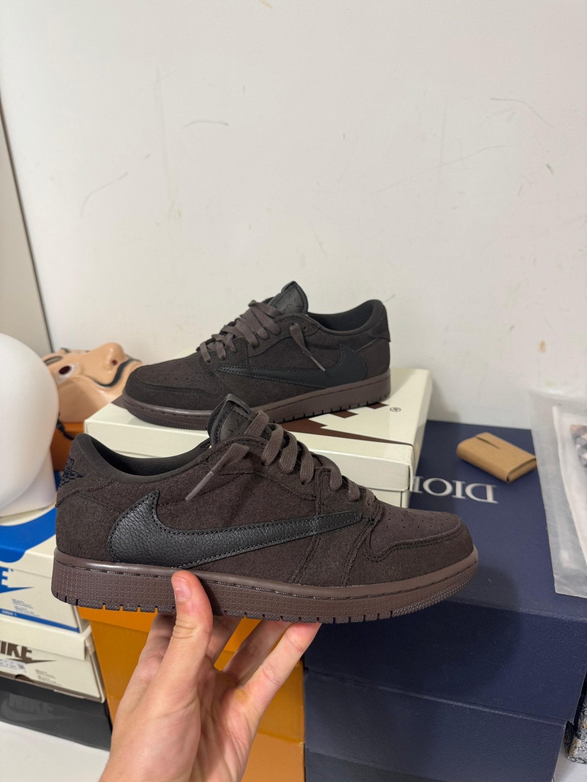 Air Jordan 1 Low OG Travis Scott ‘Velvet Brown’, Kleding | Heren, Schoenen, Ophalen of Verzenden, Nieuw