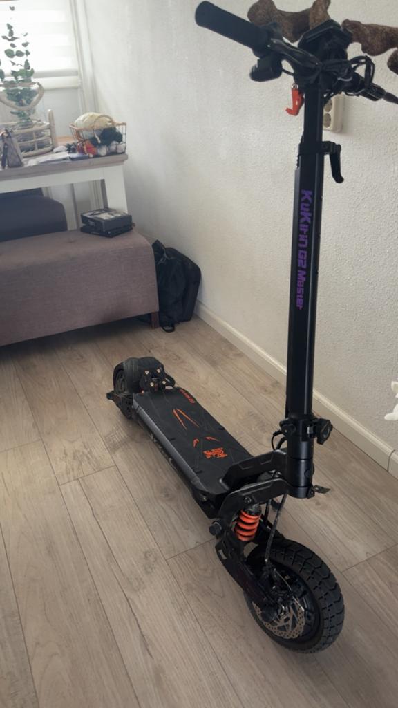 G2 master, Ophalen of Verzenden, Zo goed als nieuw, Elektrische step (E-scooter)