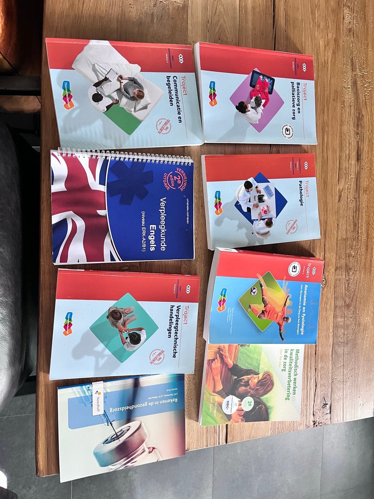 Pakket: 8 stuks MBO Verpleegkunde Boeken (Nieuwstaat), Ophalen of Verzenden, Nieuw, MBO