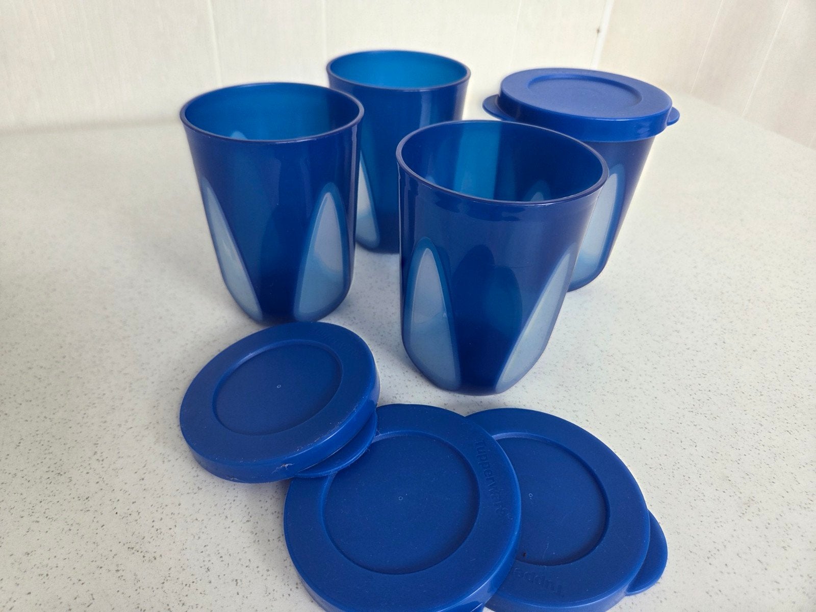 Tupperware bekers met deksel - 4 stuks, 330ml, Gebruikt, Blauw, Beker of Kan, Ophalen of Verzenden