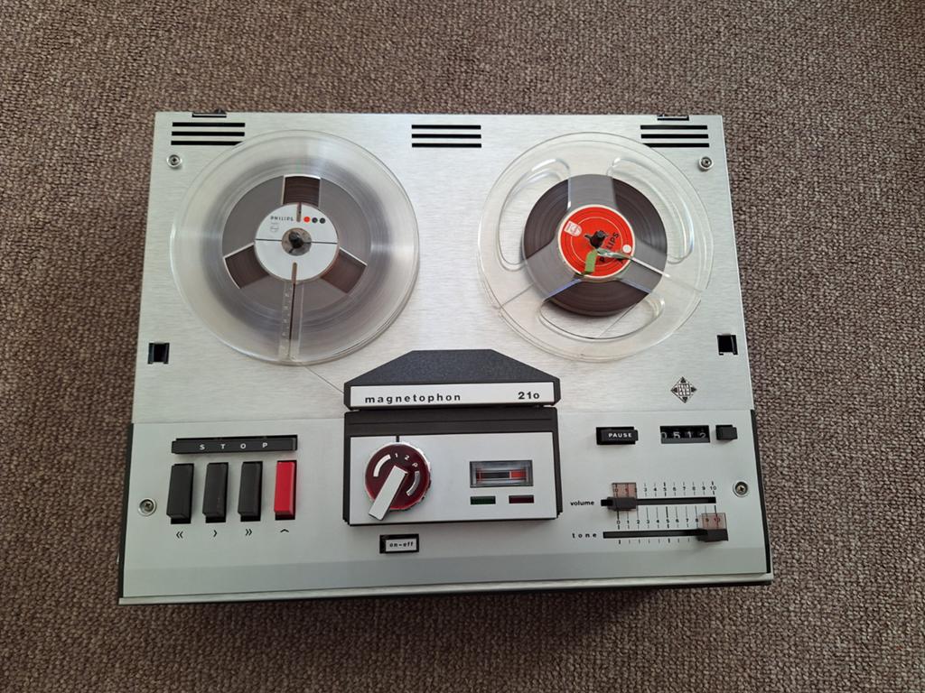Telefunken bandrecorder, Ophalen, Bandrecorder