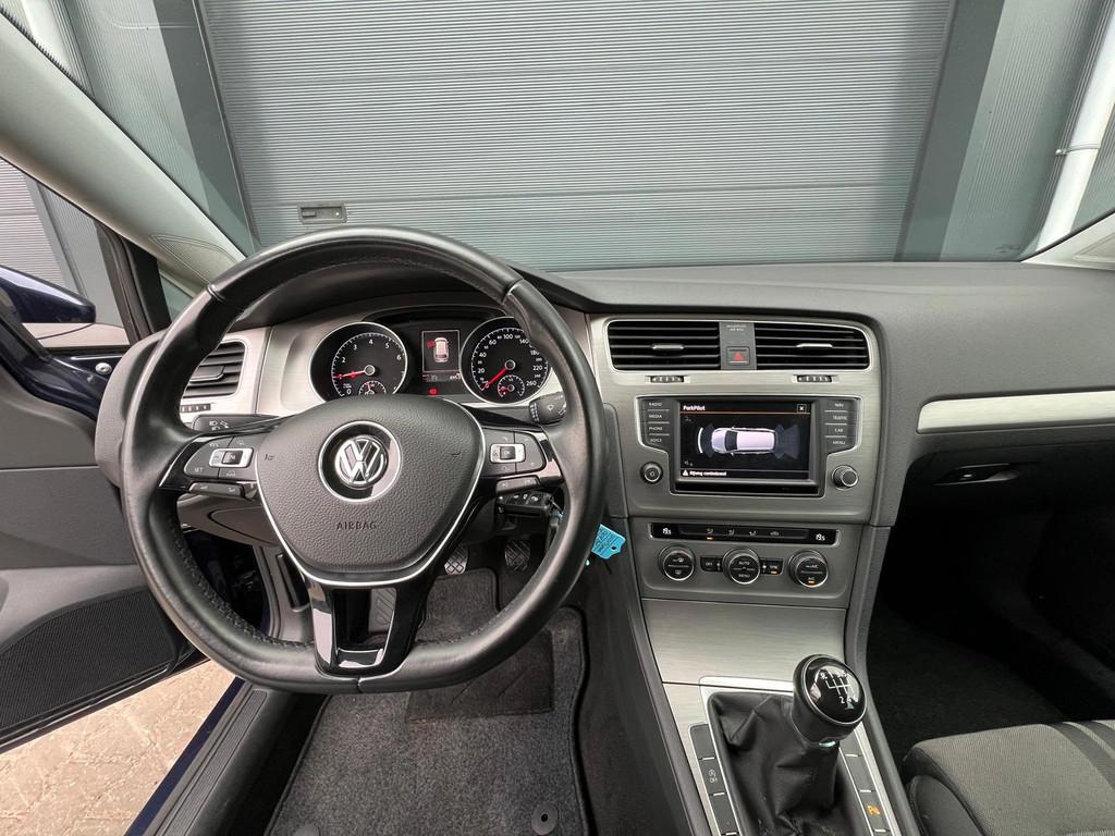 Volkswagen Golf Variant 1.0 TSI Business Edition Connected, Voorwielaandrijving, Stof, Euro 6, Blauw