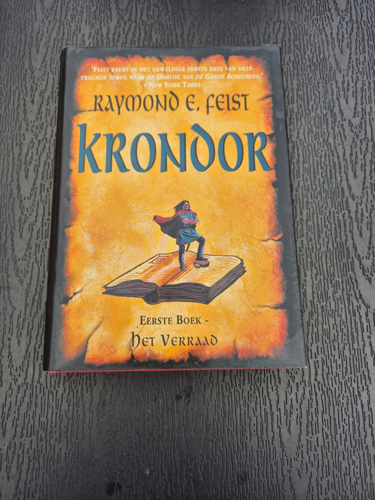 Krondor, Ophalen of Verzenden, Zo goed als nieuw