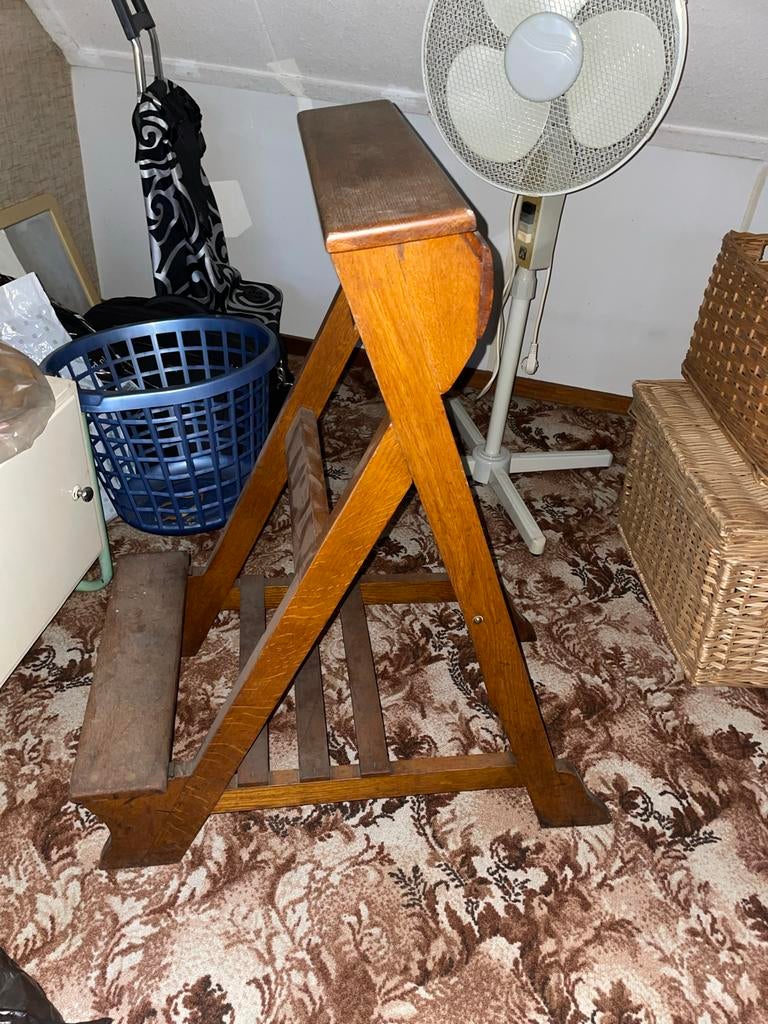 Antieke houten bidstoel / knielbank, Antiek en Kunst, Ophalen