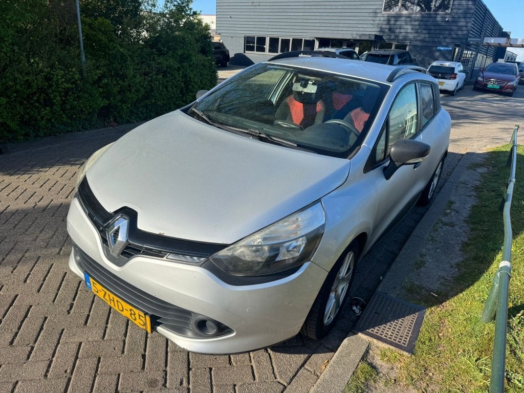 Renault Clio Estate 1.5 DCI Diesel 2015 Grijs Airco Trekhaak, Auto's, Euro 5, Gebruikt, 4 cilinders, 1096 kg