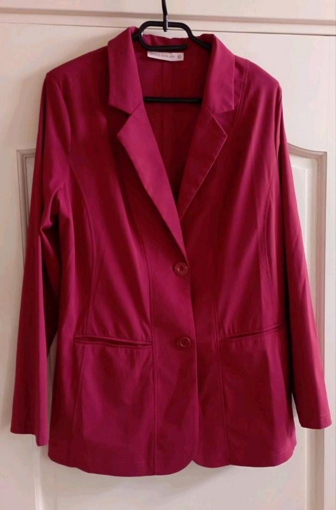 Studio Anneloes XXL
Every Body Happy
bordeaux rood, Studio Anneloes, Ophalen of Verzenden, Nieuw, Rood