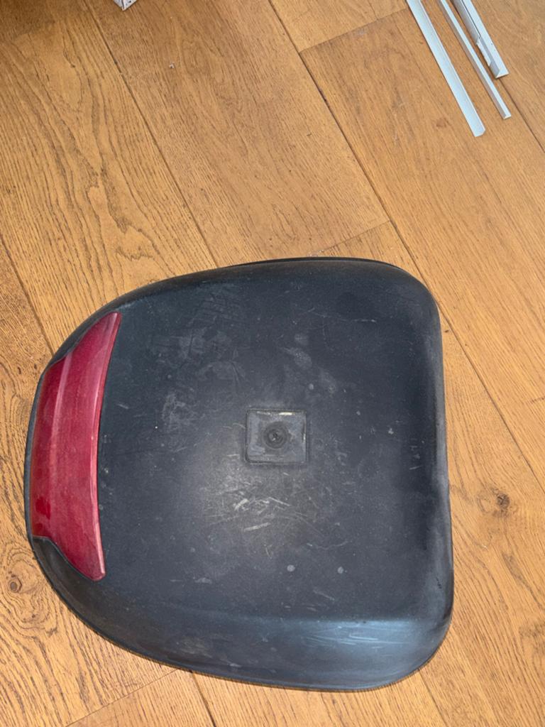 Piaggio zip scooter topkoffer, Ophalen, Gebruikt