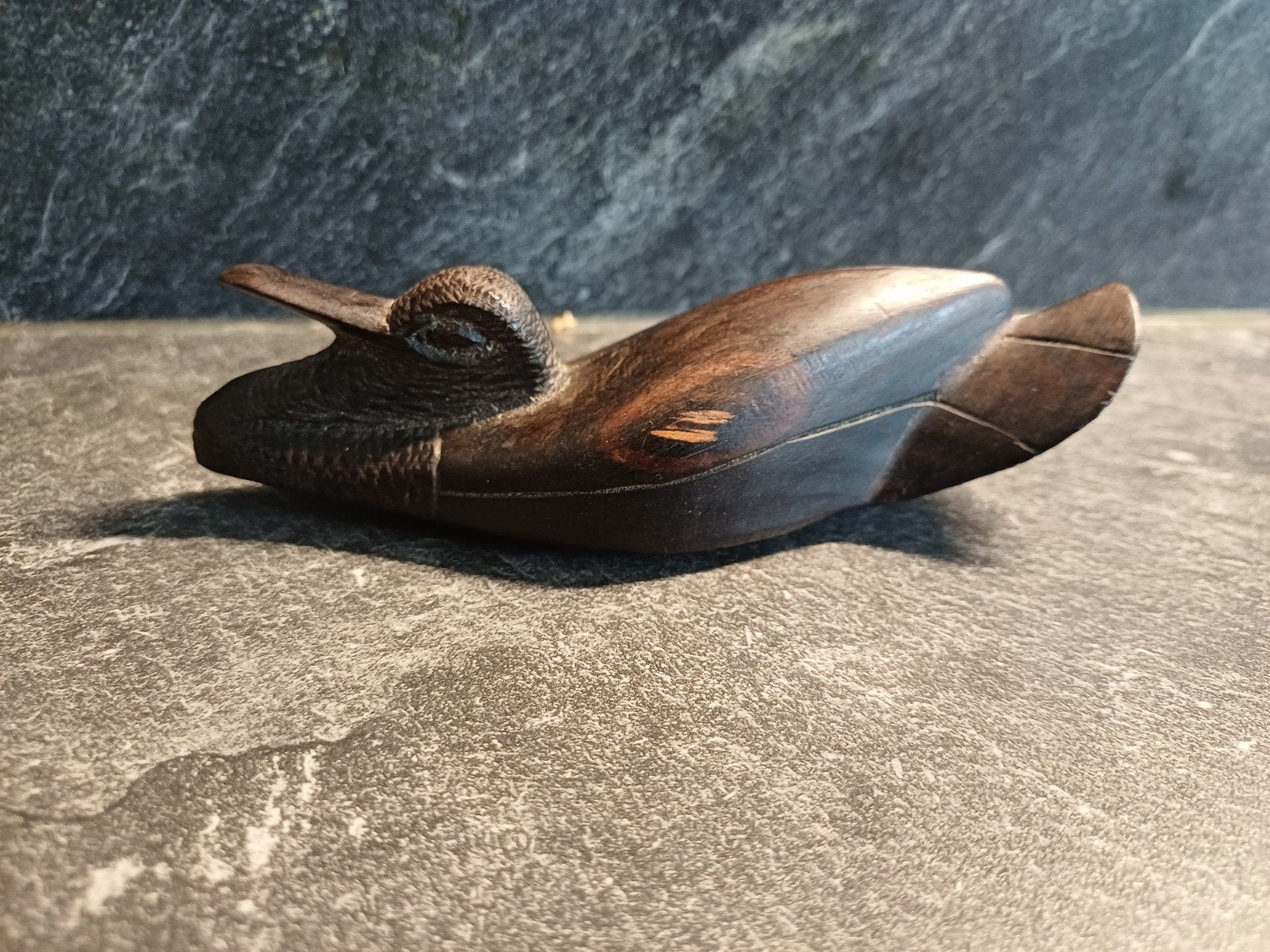 Handgesneden houten eend - Made in Tanzania, Minder dan 20 cm, Ophalen of Verzenden, Handgemaakt, Beeld