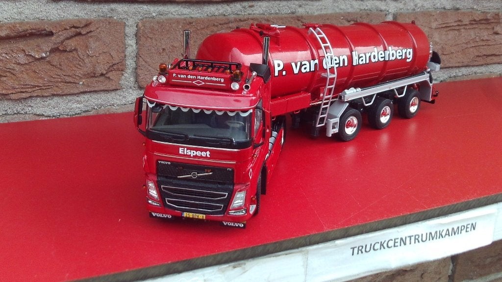 WSI  Volvo  FH4  Sleeper  Cab  van  P. van den  Hardenberg.
