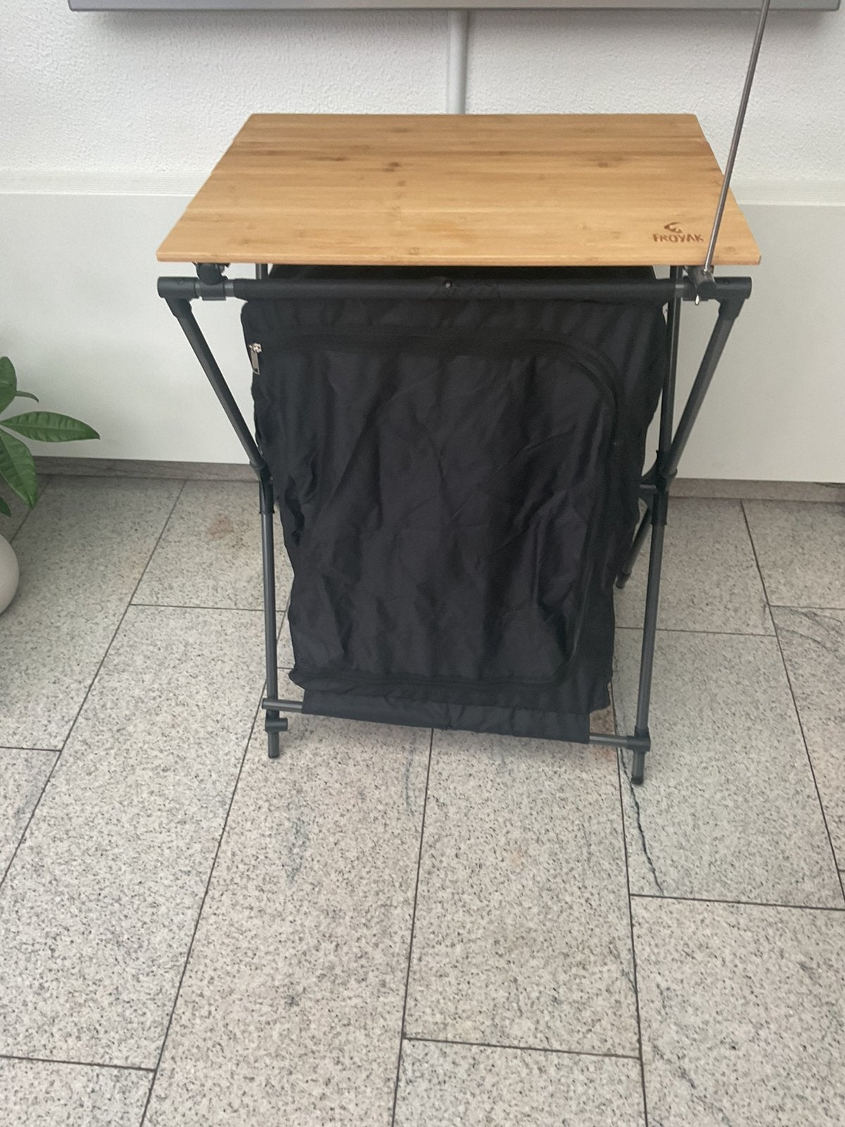 2x camping kast beide als nieuw met draagzak/opbergtas, Ophalen, Zo goed als nieuw, Campingkast