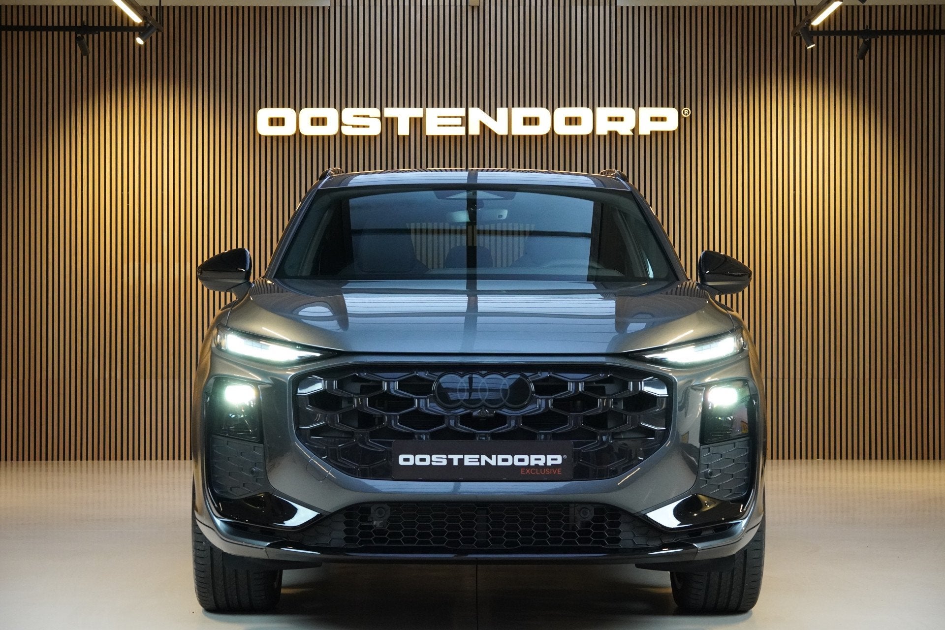 Audi Q3 1.5/272pk 200kW e-hybrid S-Line Blackstyle|2025|LED|, Auto's, Audi, 1800 kg, Zwart, 4 cilinders, Alcantara