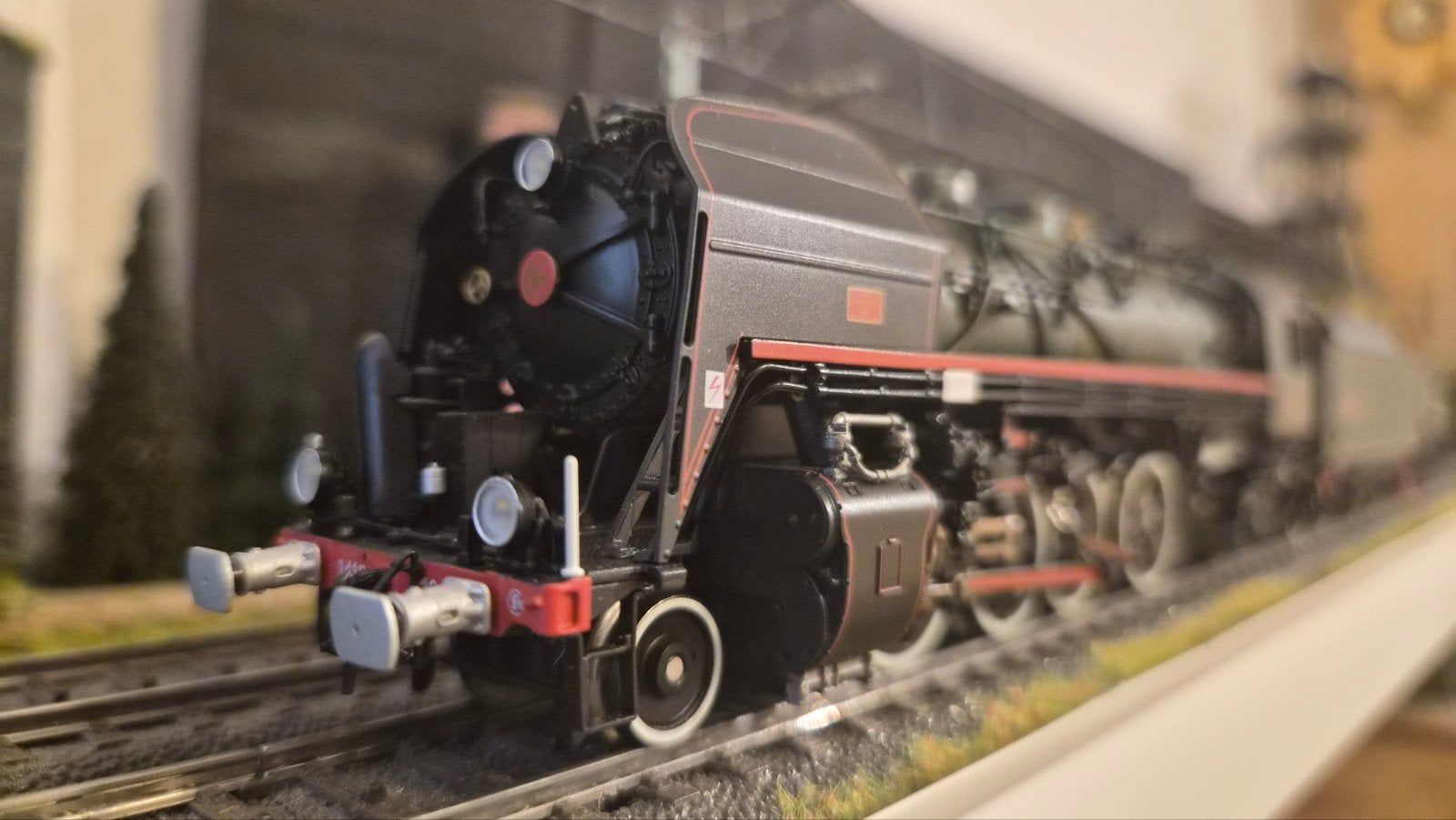 MÄRKLIN 38141 SNCF 141 R 1244 NIEUW met nota, Hobby en Vrije tijd, Modeltreinen | H0, Wisselstroom, Locomotief, Nieuw, Ophalen of Verzenden
