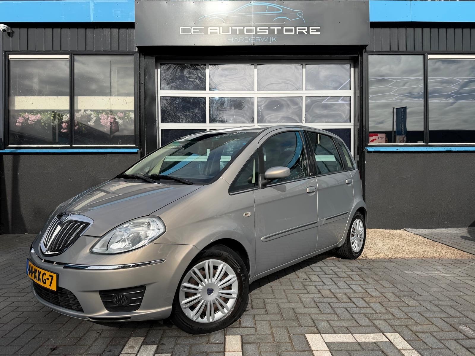 Lancia Musa 1.4-16V Oro Airco Cruise Automaat Nieuwe Koppeli, Auto's, Stof, Gebruikt, Origineel Nederlands, Bedrijf
