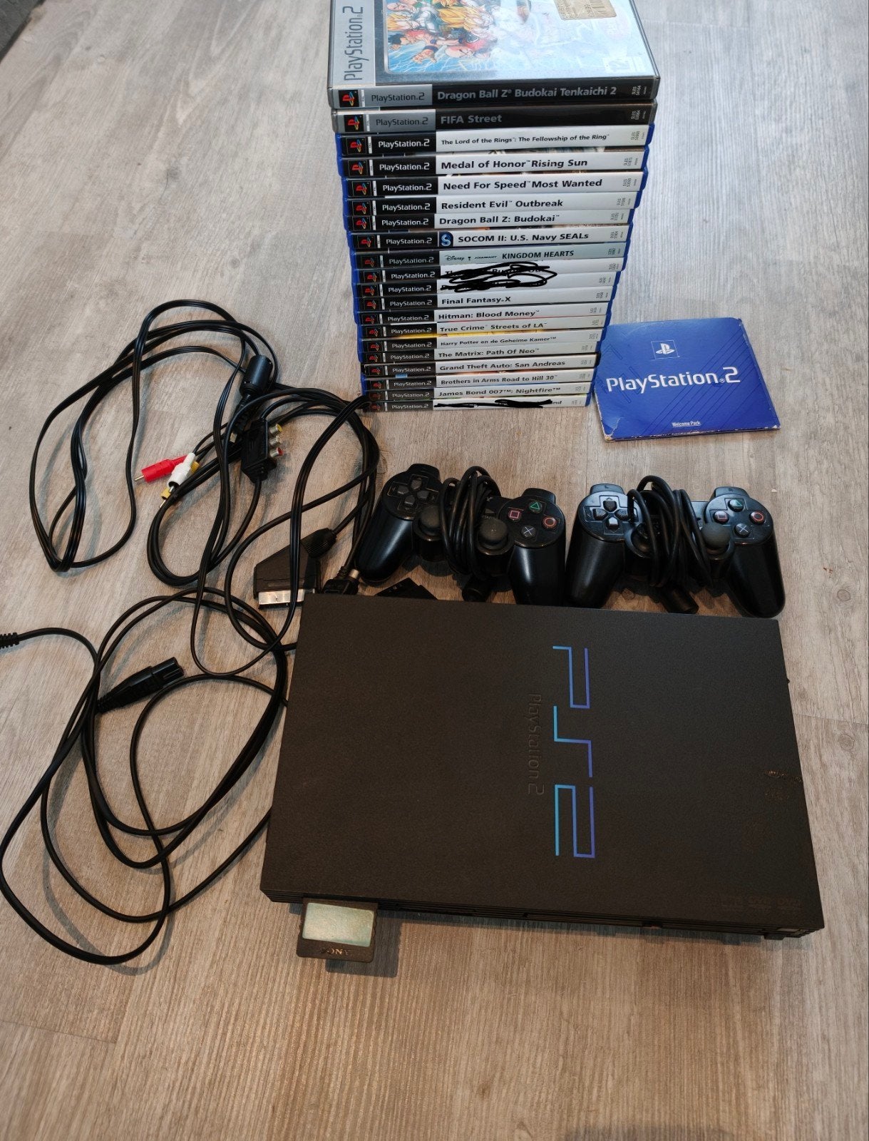 PlayStation 2 PS2 complete bundel + 18 spellen + 2 controll, Gebruikt, Met games, Met 2 controllers, Ophalen of Verzenden