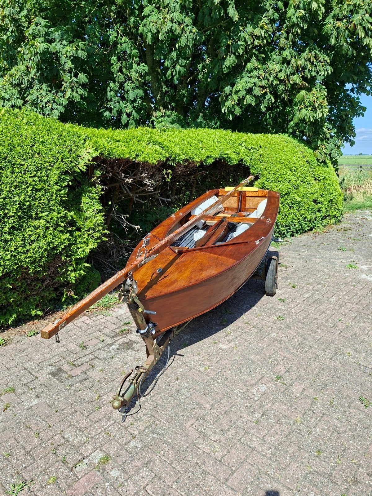 Houten zeilboot (flits) met trailer en toebehoren, Ophalen, Gebruikt, 3 tot 6 meter, Minder dan 15 m²