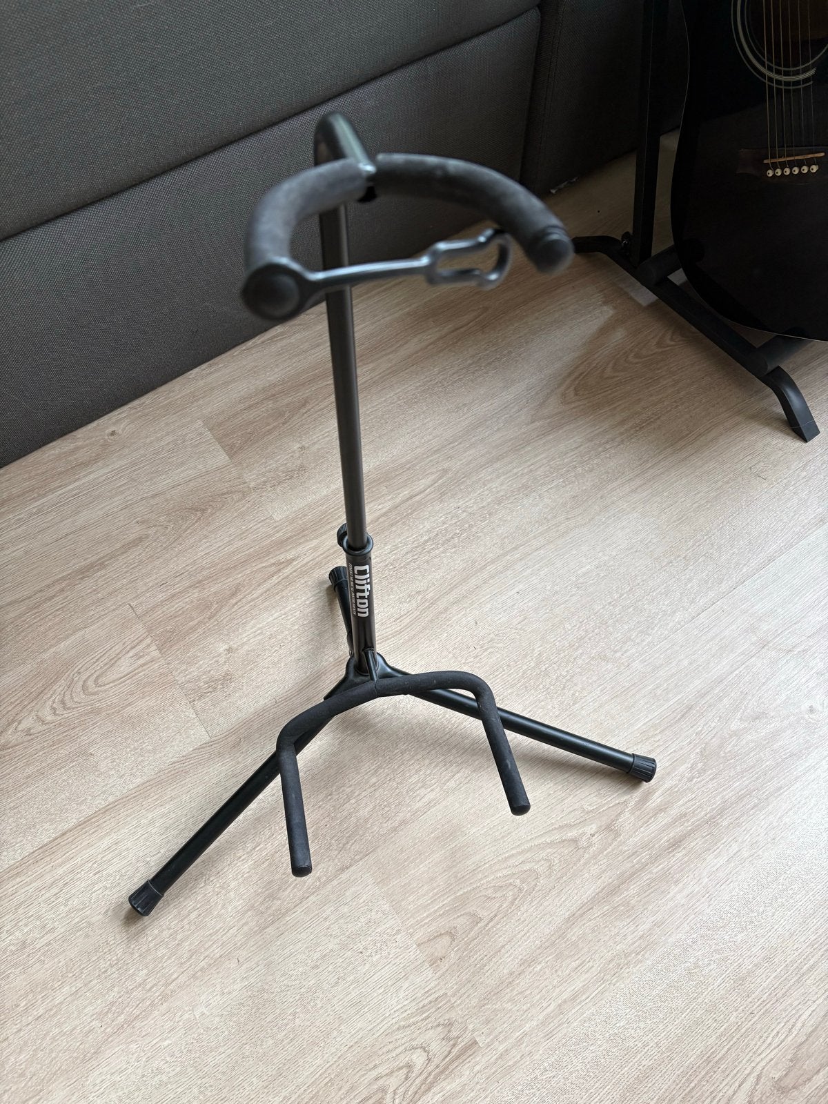 Clifton gitaarstandaard - Zo goed als nieuw, Ophalen, Zo goed als nieuw, Instrumentstandaard, Gitaar
