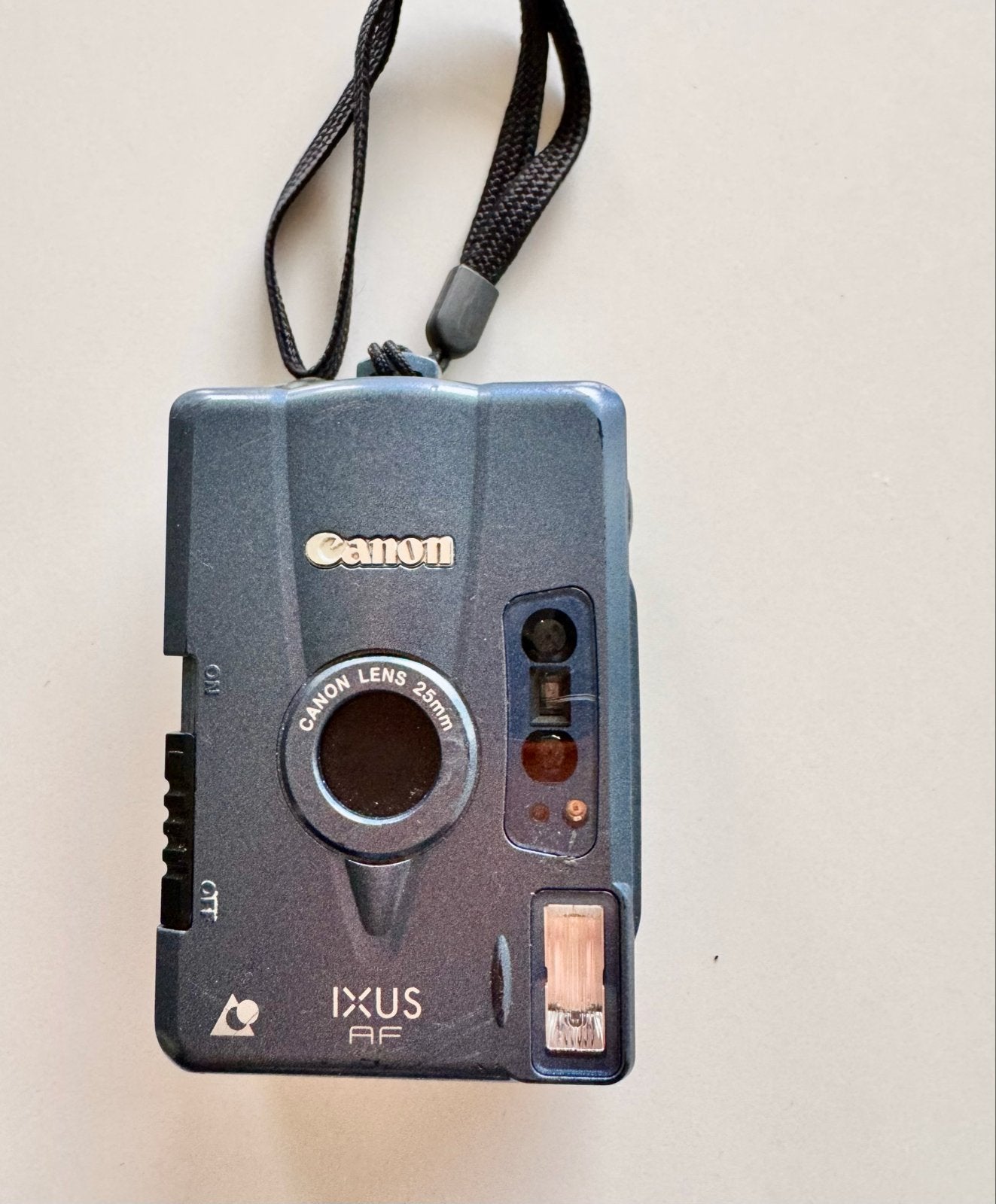 Canon IXUS AF Compact Camera - Vintage Digitale Camera
