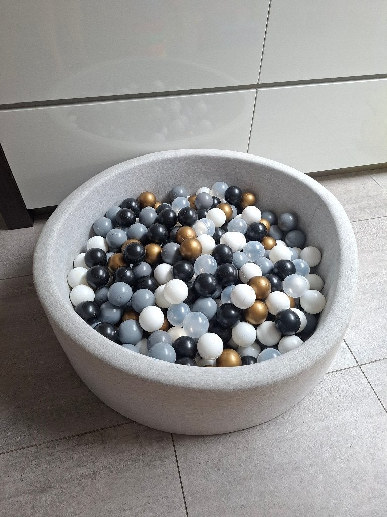 Ballenbak Rond 90x30 cm Grijs met 279 ballen, Ophalen, Gebruikt, Jongen of Meisje