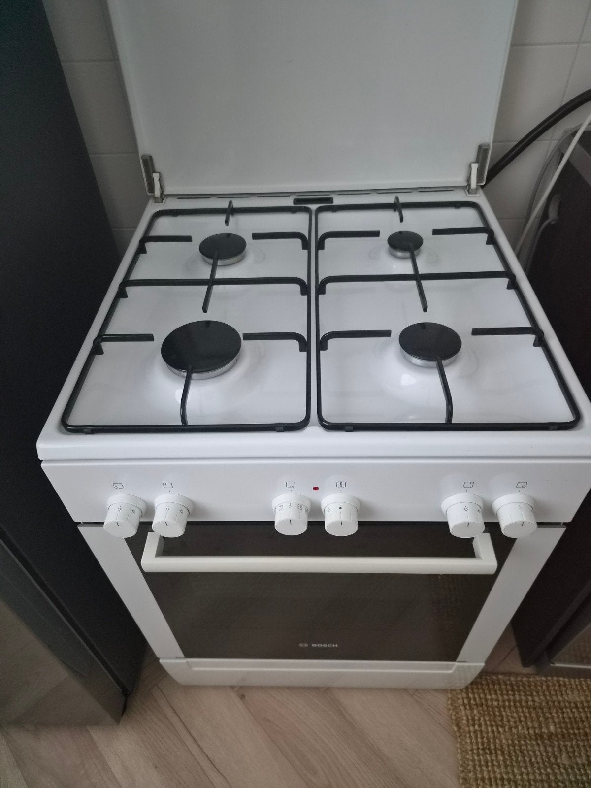 Bosch, Gasfornuis, Oven, Fornuis, Witgoed en Apparatuur, Ophalen, Gebruikt, 4 kookzones, Gas