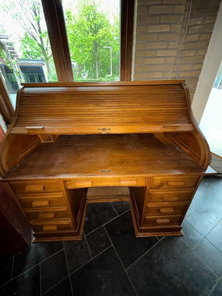 Antiek Rolbureau - Eikenhout met Veel Opbergruimte, Ophalen of Verzenden