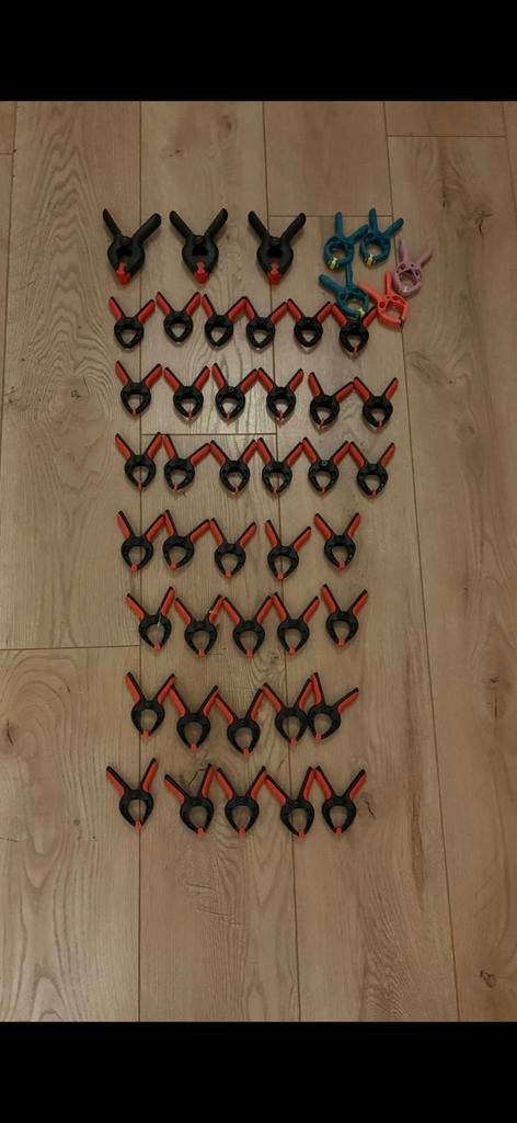 Grote set veerklemmen marktklemmen plastic – diverse maten, Ophalen of Verzenden, Zo goed als nieuw