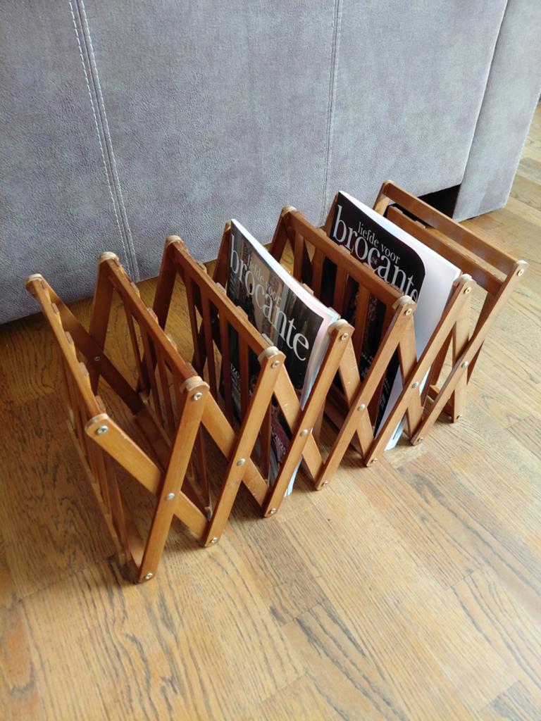 Vintage lectuur rek, Huis en Inrichting, Woonaccessoires | Krantenbakken en Lectuurbakken, Ophalen