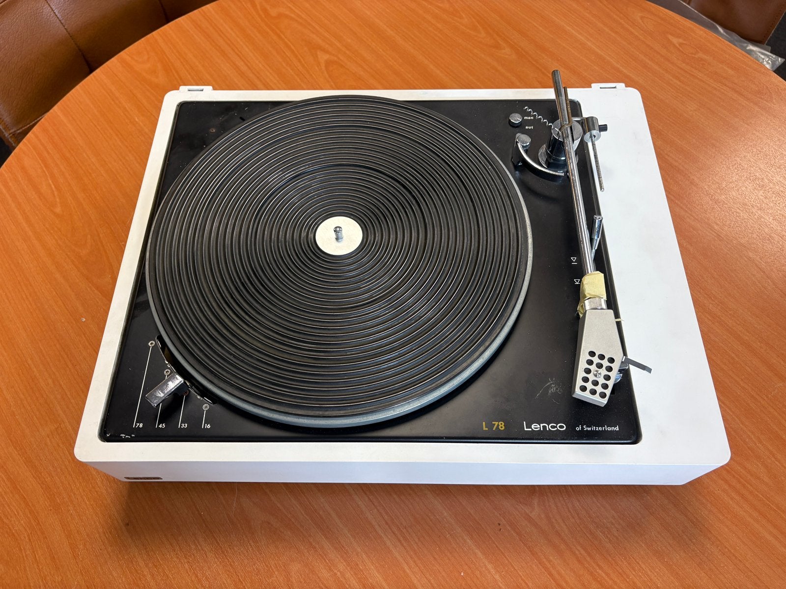 Lenco L78 as is in witte originele plint, Audio, Tv en Foto, Platenspelers, Ophalen, Niet werkend, Platenspeler, Overige merken