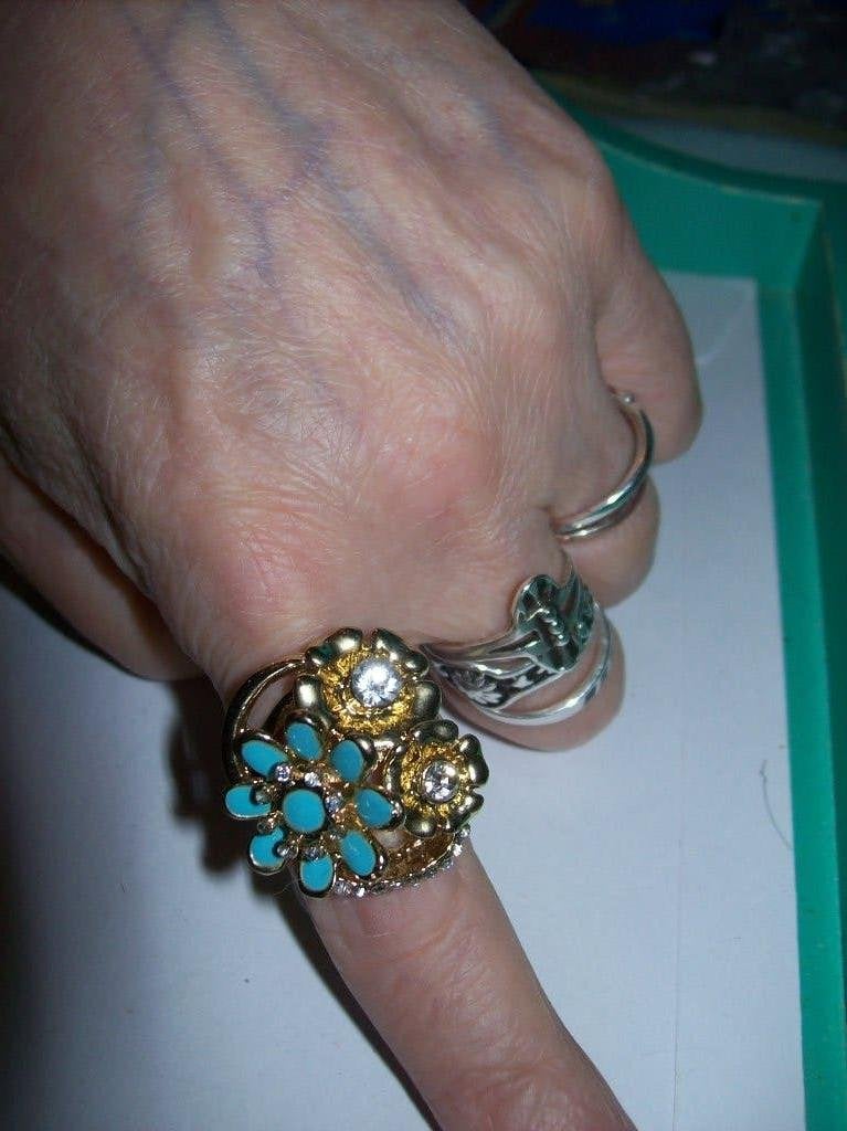 Ring Goud Meer kleur Fraai model met Kristal Maat 19, Met kristal, Overige materialen, Overige kleuren, Verzenden