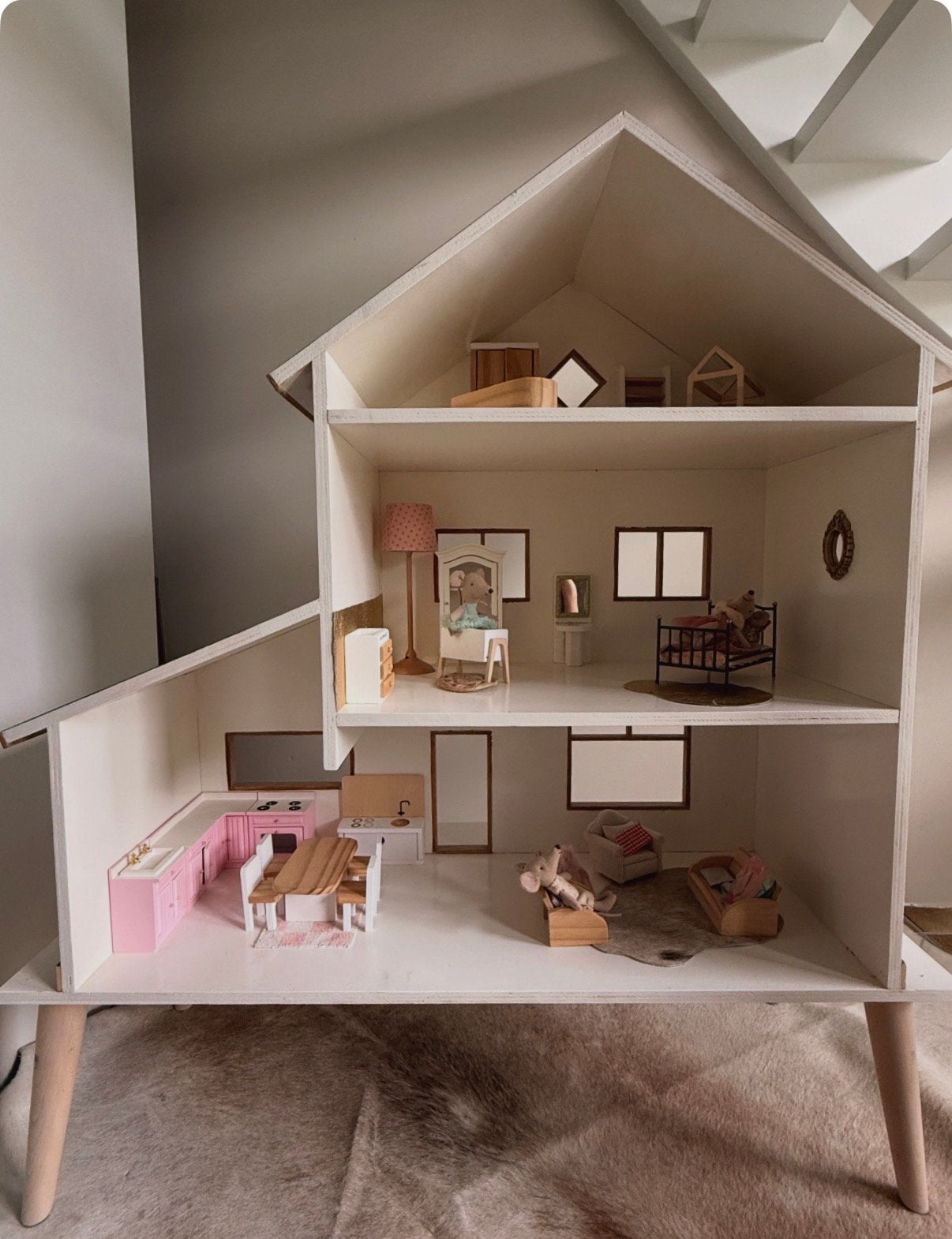 Groot maileg huis inclusief meubels en 3 maileg muizen, Ophalen, Zo goed als nieuw, Poppenhuis