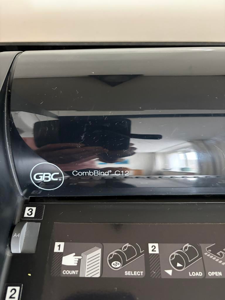 GBC CombBind C12 inbindapparaat - Zo goed als nieuw, Diversen, Bureau-accessoires, Gebruikt, Ophalen