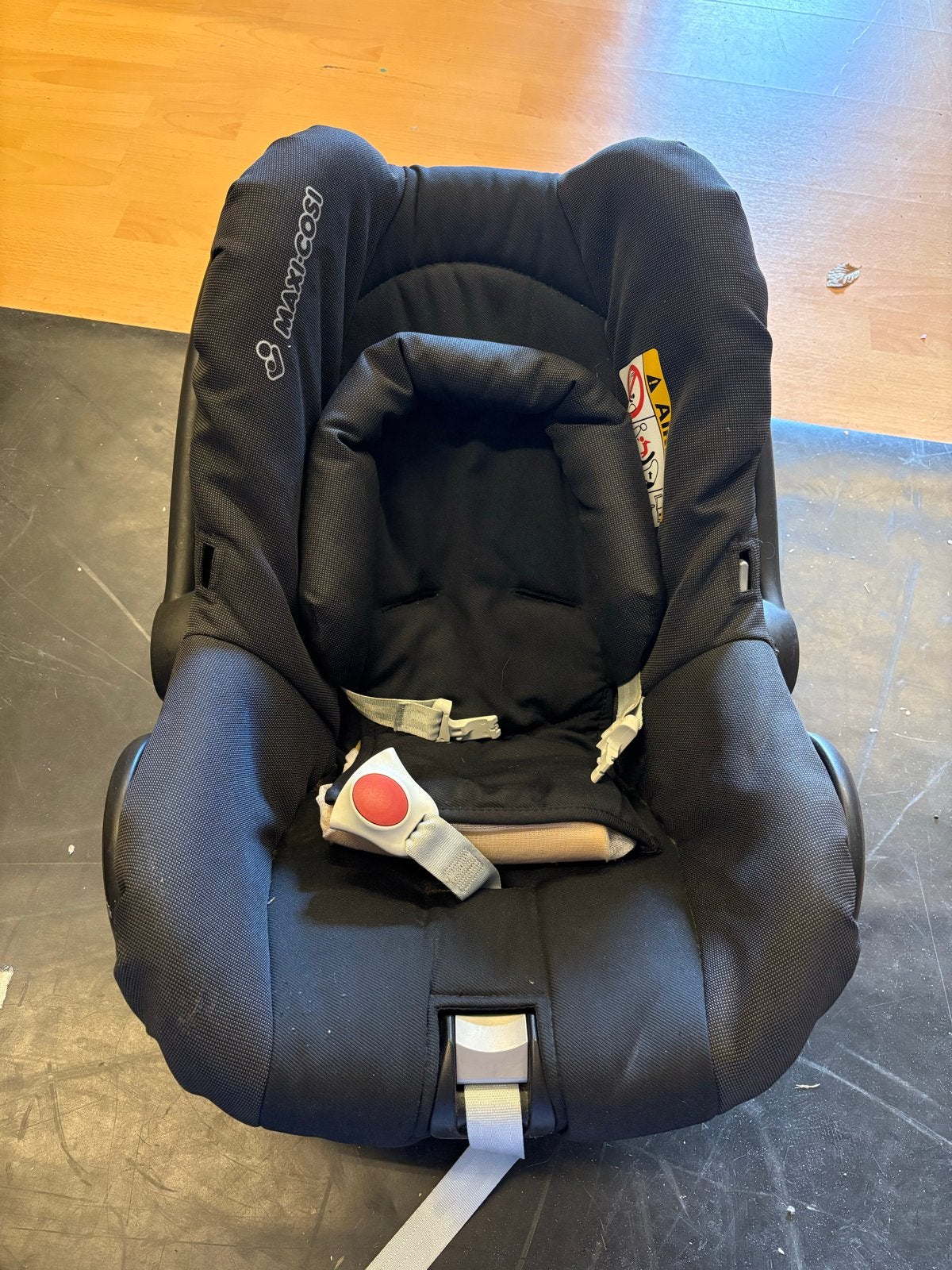 Maxi-Cosi autostoel met babykussen - Betrouwbaar & Makkelijk, Ophalen, 0 t/m 13 kg, Maxi-Cosi, Gebruikt