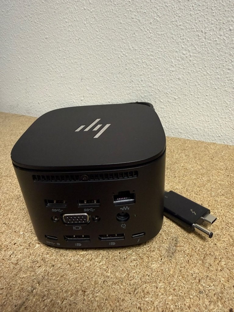 HP Thunderbolt Dock G2 230W – zonder adapter, Ophalen of Verzenden, Zo goed als nieuw, Harde schijf, Docking station