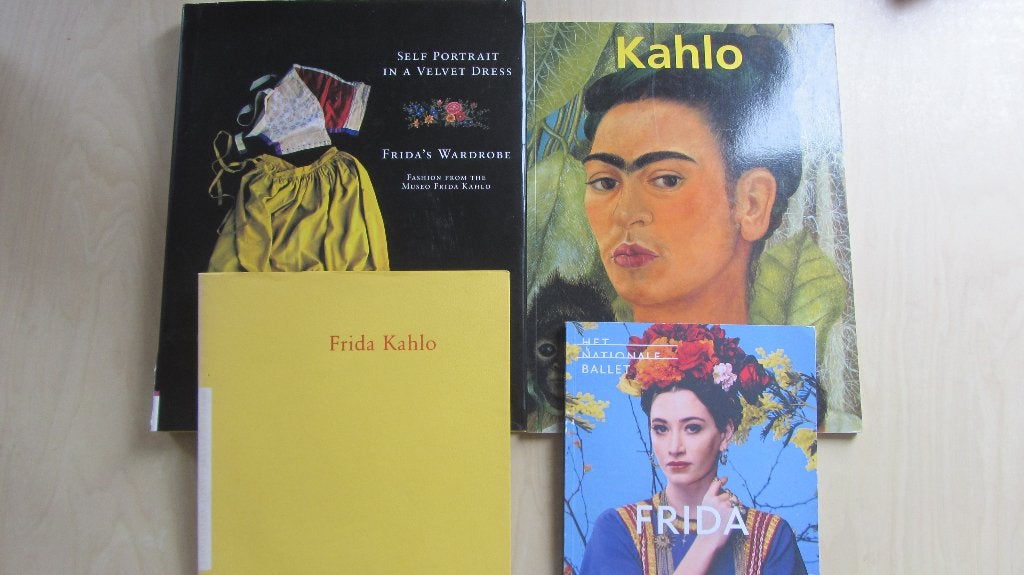 Frida Kahlo - 4 boeken en 1 dvd, Ophalen of Verzenden, Zo goed als nieuw