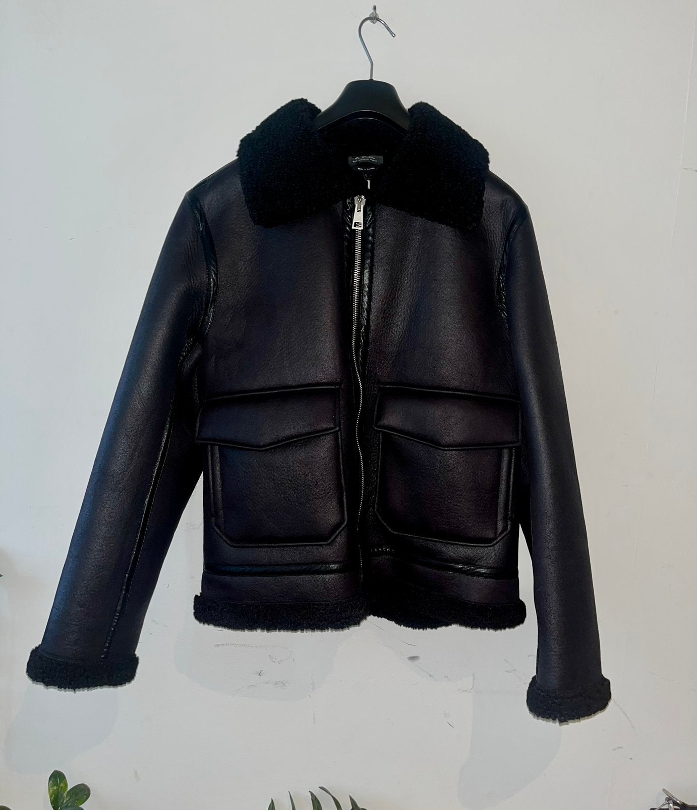 APC Tommy jacket pilot blouson winter Faux leather New, Verzenden, Nieuw, Maat 52/54 (L), Zwart