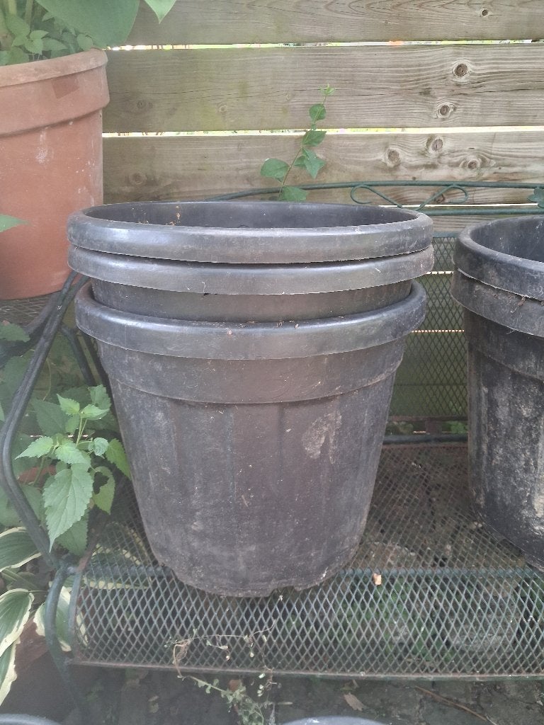 Verschillende grote kunstof buitenpotten, Tuin en Terras, Ophalen, Kunststof, 40 cm of meer, Rond