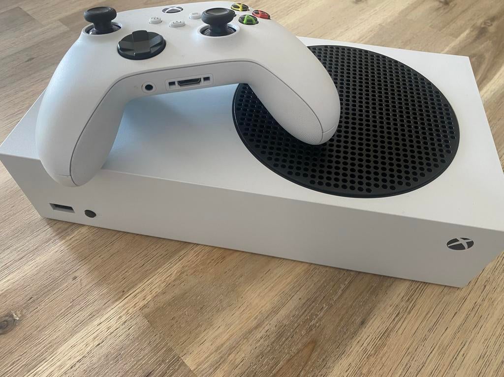 Xbox Series S - Zo goed als nieuw, Spelcomputers en Games, Spelcomputers | Xbox Series X en S, Ophalen of Verzenden, Zo goed als nieuw