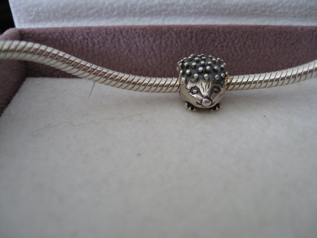 Pandora Bedel Egel, Ophalen of Verzenden, Zo goed als nieuw, Zilver, Pandora