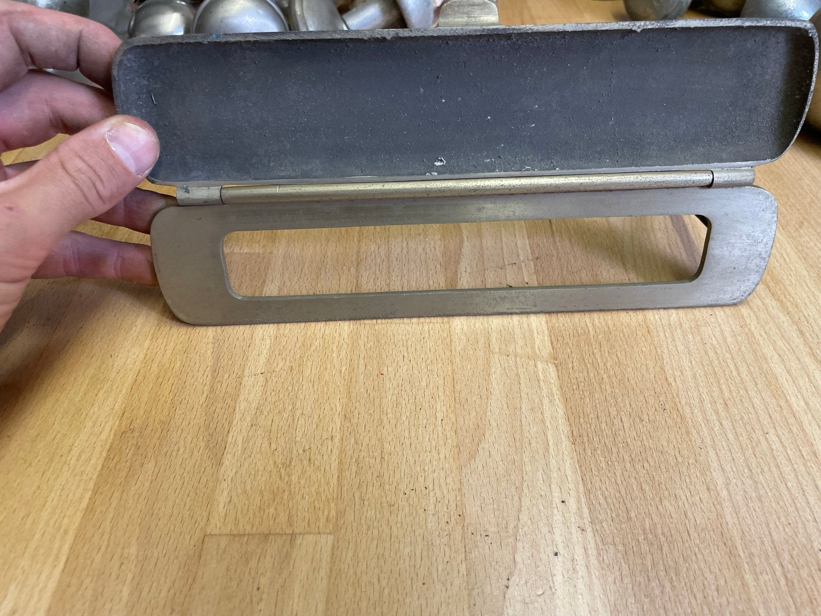 Mooie vintage messing brievenbusklep, Tuin en Terras, Overige materialen, Gebruikt, Brievenbusklep, Ophalen of Verzenden