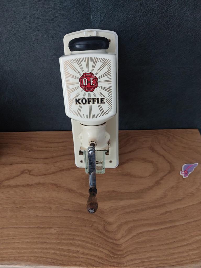 Vintage wand koffiemolen van DE, Antiek en Kunst, Ophalen of Verzenden