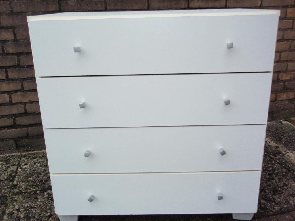 Handige 4- ladekast (wit), Huis en Inrichting, Kasten | Ladekasten, Ophalen, Overige materialen, 50 tot 100 cm, Zo goed als nieuw