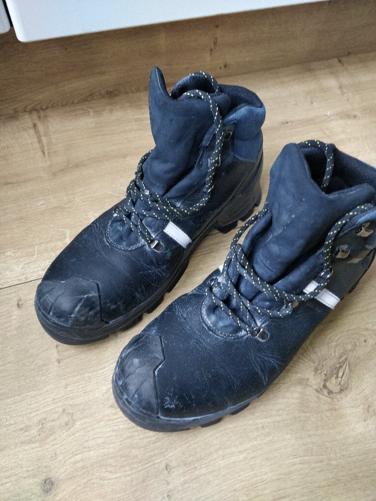 Veiligheidsschoenen Uvex 45 Hoog, Ophalen of Verzenden, Zo goed als nieuw